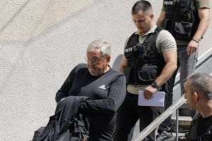  Sebastian Vlădescu, condamnat definitiv la închisoare pentru luare de mită într-un dosar de corupţie