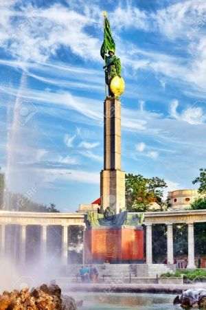 Monumentul soldatului sovietic din Viena