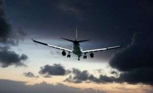 Marian-Jean Marinescu: "Comisia Europeană, ruptă de realitate în privinţa decarbonizării transportului aerian"