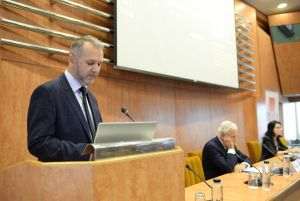 Ştefan Deaconu, preşedintele Curţii de Arbitraj Comercial Internaţional din cadrul CCIR(Sursa foto: www.ccir.ro)