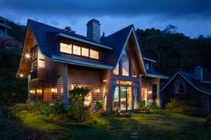 E.ON: Gazele naturale rămân esenţiale pentru tranziţia energetică