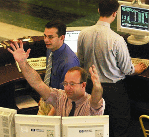 Veniturile "Goldman" din operaţiunile de investment banking au fost de 823 milioane de dolari în primul trimestru din 2009, comparativ cu 1,17 miliarde în aceeaşi perioadă din 2008.