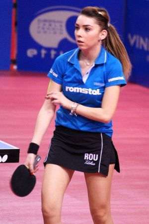 Tenis de masă: Bernadette Szocs a cucerit aurul
