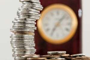 TradeVille: În ce investim banii în următoarea jumătate de an? 