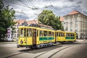 Nicuşor Dan: Va fi reluată licitaţia pentru reabilitarea liniilor de tramvai