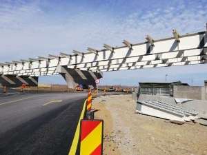 Şoseaua dintre podul peste Dunăre şi Jijila, realizată în proporţie de peste 50%
