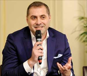 "Este necesar să reformăm sistemul de implementare a programelor şi instrumentelor de finanţare"