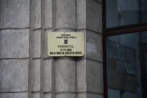 Sechestru pe zeci de imobile şi conturi bancare ale patronilor staţiei GPL