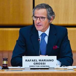 Rafael Grossi: "AIEA şi-ar putea întrerupe activitatea din cauza neplăţii contribuţiilor"