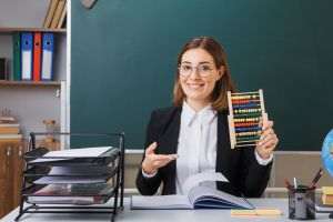 Teachers don't believe in salary increases