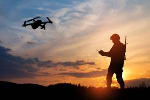 Spînu: "Dronele folosite de Rusia atacă la înălţimi mici, radarele obţin imaginea foarte greu"