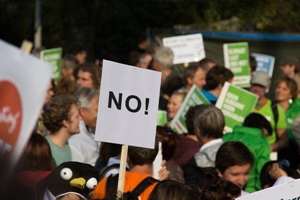 Australia: Manifestaţii în favoarea reformei privind dreptul aborigenilor