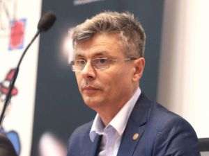 Virgil Popescu: "Reprezentanţii OMV au încercat constant să determine anumite schimbări în legea offshore"