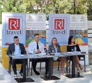 The management of IRI Travel and the representative of the Prestige hotel presenting the balance of the 2023 summer season.