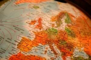 Marea Britanie, reintegrată în Uniunea Europeană, conform recomandărilor experţilor europeni