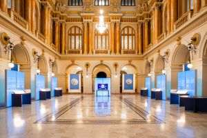  Banca Naţională a României şi Alpha Bank Romania organizează expoziţia "Cele două feţe ale monedei. Mijloace de schimb - Capodopere ale artei" 