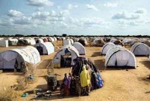 Peste 65.000 de refugiaţi din Nagorno-Karabah au ajuns în Armenia