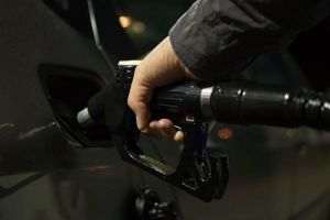 Cuba prevede noi lipsuri de carburanţi în octombrie