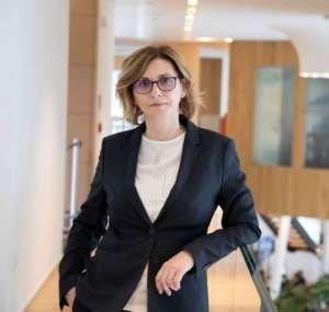  Mihaela Lupu va fi noul CEO şi Preşedinte al Directoratului UniCredit Bank în România 