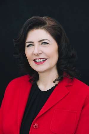 Antoaneta Curteanu, vicepreşedinte Executiv Divizia Retail în cadrul UniCredit Bank 