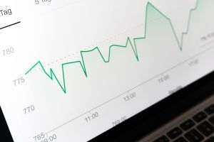 CNBC: Pieţele bursiere europene au închis ieri în creştere