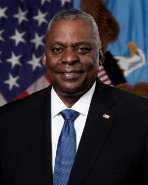 liderul Pentagonului, Lloyd Austin
