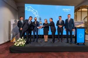 Prima şedinţă de tranzacţionare pentru Infinity Capital Investments sub noua identitate de brand 