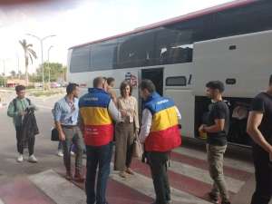 MAE: "Un grup de 14 persoane, cetăţeni români şi familiile acestora, evacuate din Fâşia Gaza, a ajuns în România"