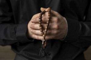 Vatican: Pledoarie pentru căsătoria preoţilor