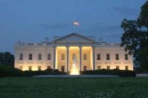 Presă: Guvernul american, din nou sub ameninţarea intrării în incapacitate de plată