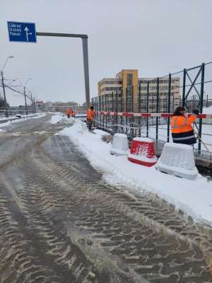 Nicuşor Dan: "Echipele constructorului au deszăpezit zona Podului Grant"