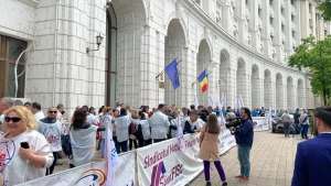 Cartel Alfa: Actuala coaliţie a început discuţiile interne referitoare la politica fiscală, în absenţa unei dezbateri publice