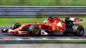 Leclerc şi-a prelungit contractul cu Ferrari