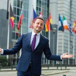 Nicu Ştefănuţă şi-a anunţat candidatura ca independent la următoarele alegeri europarlamentare