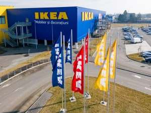 IKEA reduce preţurile pentru aproape jumătate dintre produse