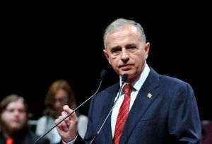 Mircea Geoană: "Securitatea alimentară, energetică şi cibernetică trebuie gestionate comun între Preşedinţie şi Guvern"