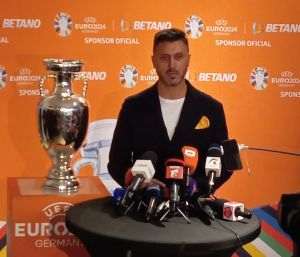 The EURO 2024 trophy has stopped in Bucharest