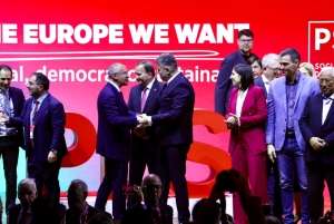 Ciolacu: "Europa are nevoie de mai multe politici sociale, de energia şi ideile social-democraţiei europene"