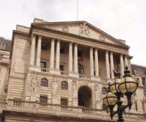 Reuters: Achiziţiile de valută ale băncii centrale din Argentina au depăşit 10 miliarde de dolari