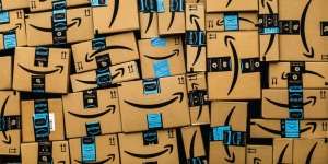 Reuters: "Autoritatea pentru concurenţă din Polonia a amendat Amazon cu 7,8 milioane de dolari"