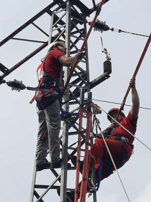 Delgaz Grid a înfiinţat în parteneriat cu Primăria Medieşu Aurit reţeaua de distribuţie a gazelor naturale în patru localităţi din judeţul Satu Mare