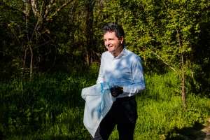 Nicuşor Dan: "Aproximativ 7,6 tone de deşeuri, strânse cu ajutorul voluntarilor la ecologizarea Parcului Natural Văcăreşti"