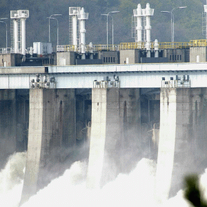Hidroelectrica va căuta noi locaţii de valorificare energetică a Dunării