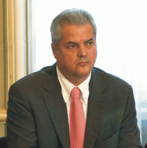 DNA începe urmărirea penală a lui Adrian Năstase