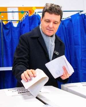 the-referendum-called-by-nicusor-dan-has-passed-the-first-validation-threshold-21510456