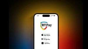BT Pay pentru românii de pretutindeni: de acum, card fizic prin curier şi alimentarea cardului prin aplicaţie
