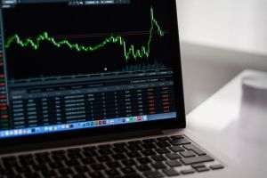 Bursa de pe Wall Street a încheiat săptămâna în scădere puternică
