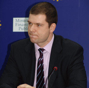 Secretarul de stat din MFP, Bogdan Drăgoi, este propus să reprezinte Finanţele în CNI.