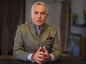Călin Georgescu şi-a depus candidatura la Biroul Electoral Central