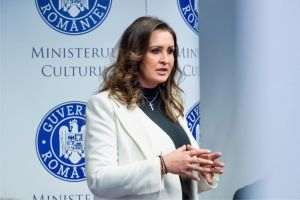 Minister: A collective labor agreement in culture, a necessity